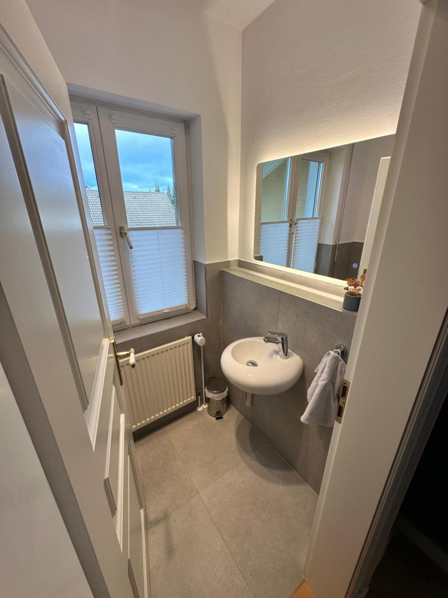 Am Steinhuder App Suite-la Fleur-mit Pantry Kueche, Luftreinigungssystem, Garten, Wlan Apartment *
